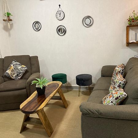 Вілла Casa Vacacional Familiar Naranjo Екстер'єр фото